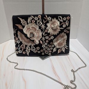 Nwot Floral‎ Embroidered Black And Pink Clutch